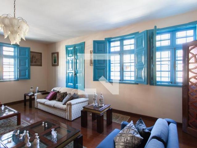 Casa aluguel em Região Geográfica Imediata de Belo Horizonte, Região Metropolitana de Belo Horizonte