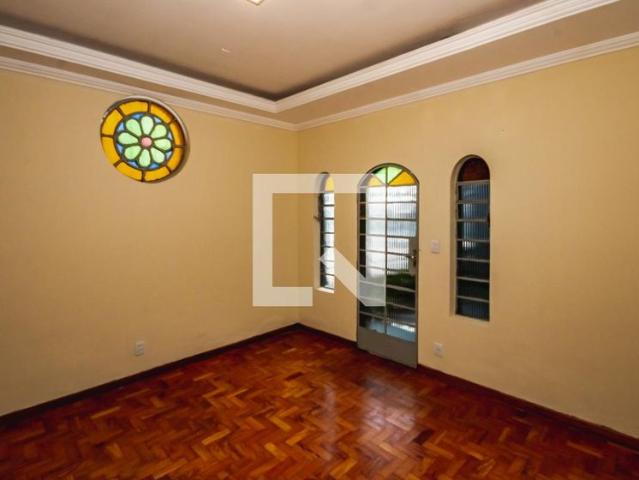 Casa aluguel em Região Geográfica Imediata de Belo Horizonte, Região Metropolitana de Belo Horizonte