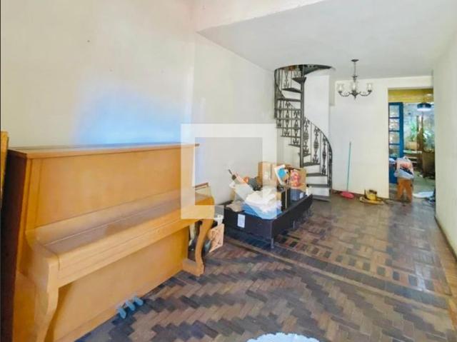 Casa aluguel em Região Geográfica Imediata do Rio de Janeiro, Região Metropolitana do Rio de Janeiro