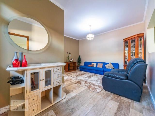 Casa aluguel em Região Imediata de São Paulo, Região Metropolitana de São Paulo