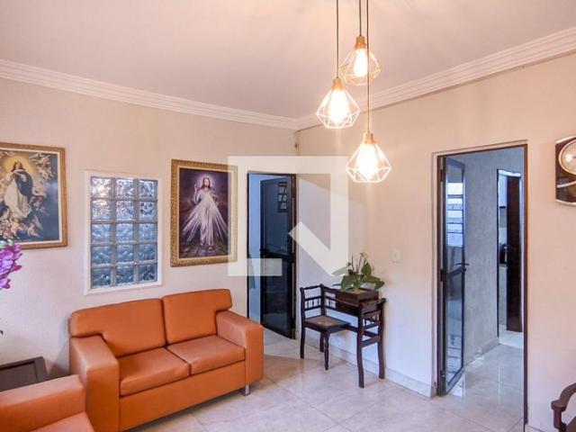 Casa aluguel em Região Geográfica Imediata de Belo Horizonte, Região Metropolitana de Belo Horizonte