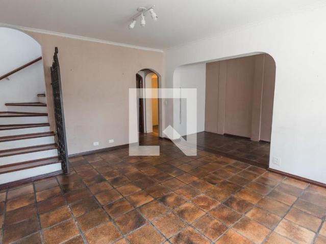 Casa aluguel em Região Imediata de São Paulo, Região Metropolitana de São Paulo