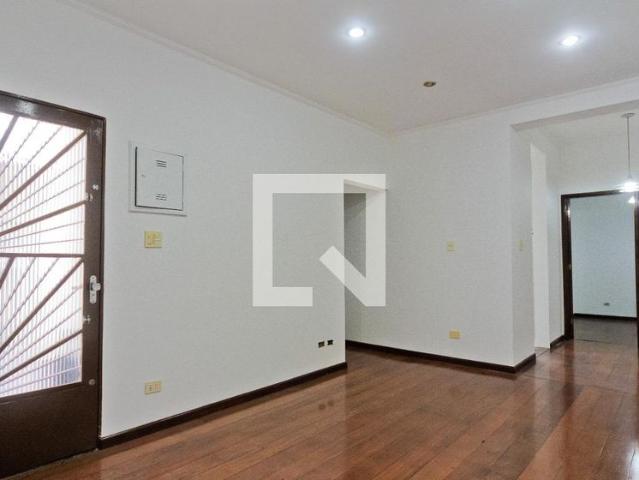 Casa aluguel em Região Imediata de São Paulo, Região Metropolitana de São Paulo