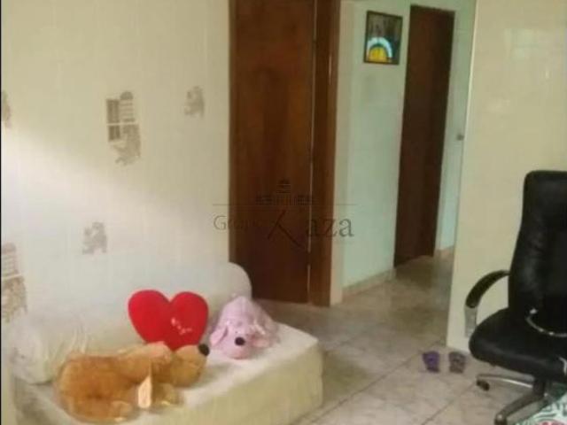 Casa venda em Região Imediata de São José dos Campos, Região Metropolitana do Vale do Paraíba e Litoral Norte