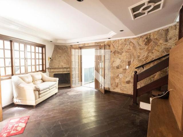 Casa aluguel em Região Imediata de São Paulo, Região Metropolitana de São Paulo