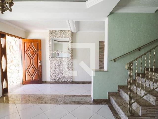 Casa aluguel em Região Imediata de São Paulo, Região Metropolitana de São Paulo