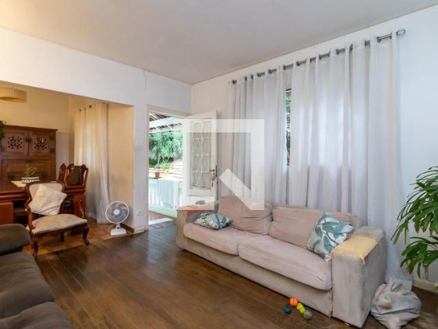 Casa aluguel em Região Imediata de São Paulo, Região Metropolitana de São Paulo