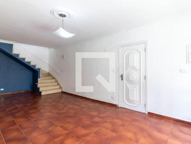 Casa aluguel em Região Imediata de São Paulo, Região Metropolitana de São Paulo