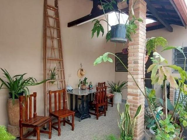 Casa venda em Região Imediata de Taubaté-Pindamonhangaba, Região Metropolitana do Vale do Paraíba e Litoral Norte