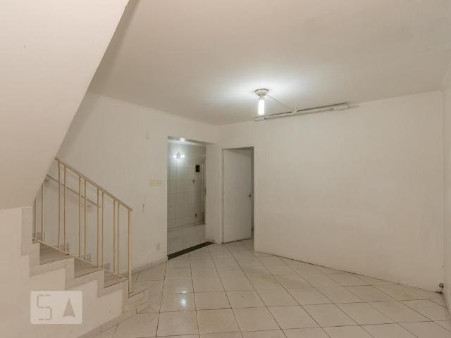 Casa aluguel em Região Imediata de São Paulo, Região Metropolitana de São Paulo