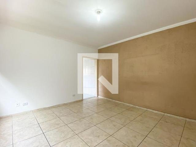 Casa aluguel em Jardim Maurinópolis, Osasco