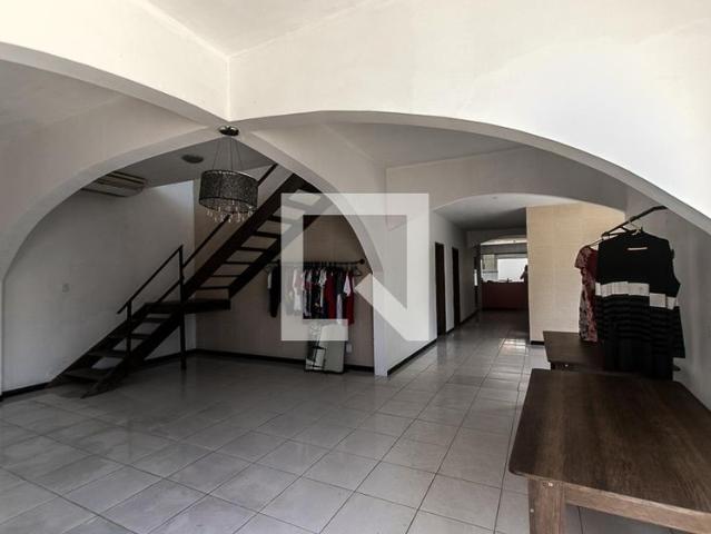 Casa aluguel em Região Geográfica Imediata de Salvador, Região Metropolitana de Salvador