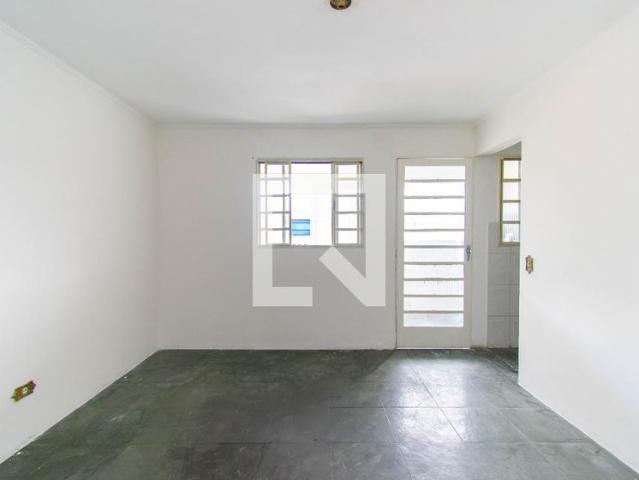 Casa aluguel em Vila Bancária, São Paulo