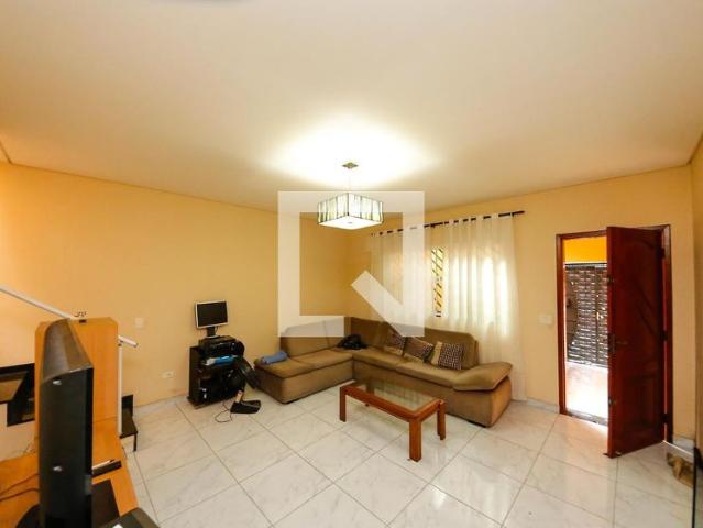 Casa aluguel em Sapopemba, Biritiba-Mirim