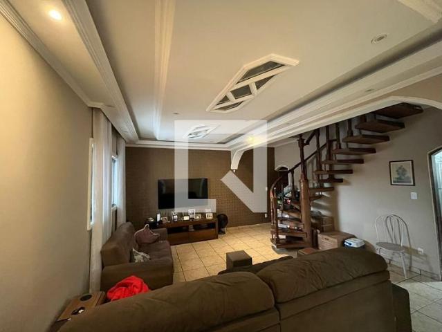 Casa aluguel em Região Imediata de São Paulo, Região Metropolitana de São Paulo