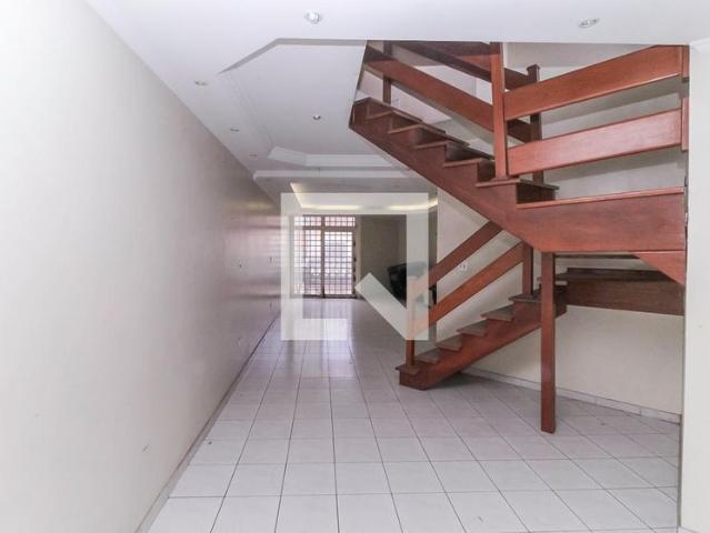 Casa aluguel em Região Imediata de São Paulo, Região Metropolitana de São Paulo