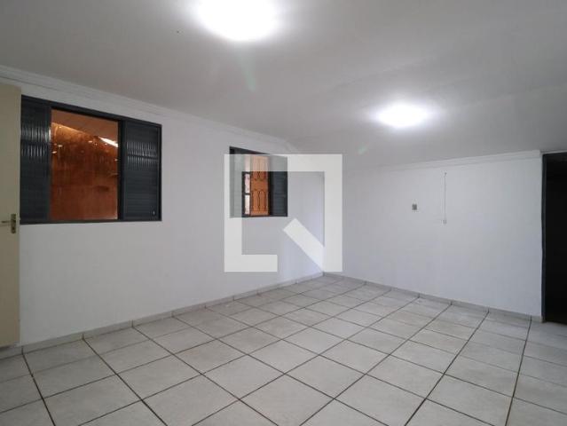 Casa aluguel em Região Geográfica Imediata de Uberlândia, Oliveira Fortes