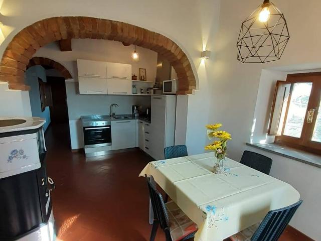 Villa Indipendente in affitto a Unione dei Comuni Circondario dell'Empolese Valdelsa, Gambassi Terme