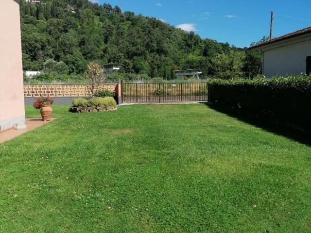 Villa Indipendente in affitto a Pozzi, Seravezza