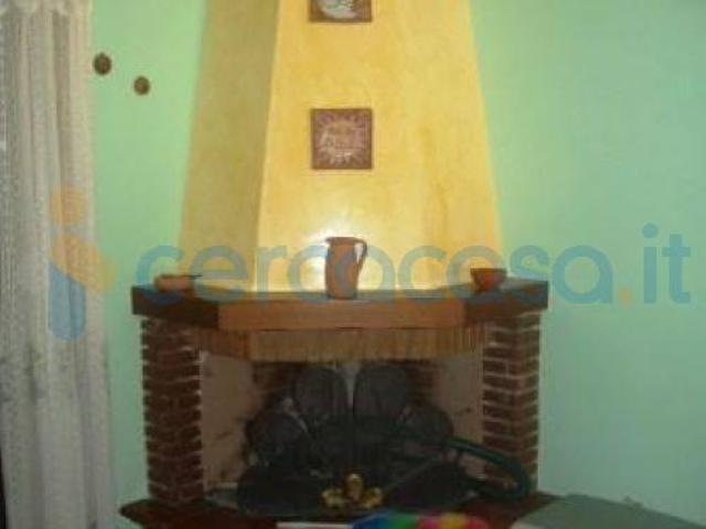 Villa Indipendente in affitto a Santa Maria Del Molise, Molise