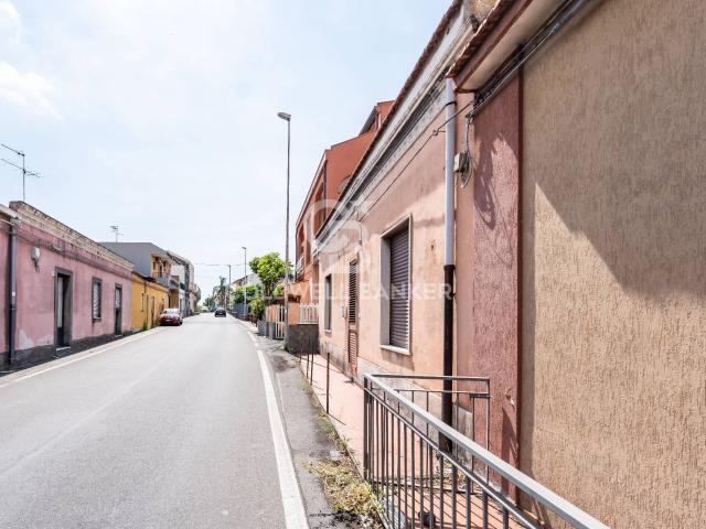 Villa Indipendente in vendita a Acireale, Sicilia