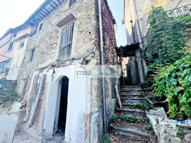 Villa Indipendente in vendita a Casoli, Camaiore