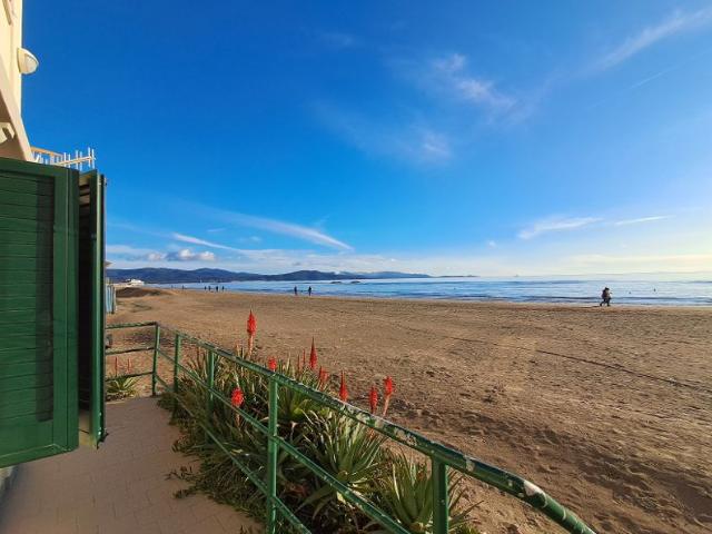 Villa Indipendente in vendita a Follonica, Toscana