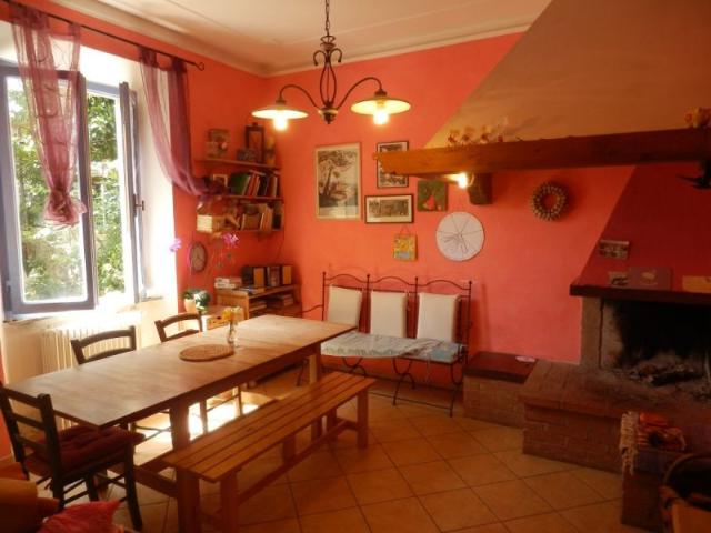 Villa Indipendente in vendita a Bivio Di Ravi, Toscana