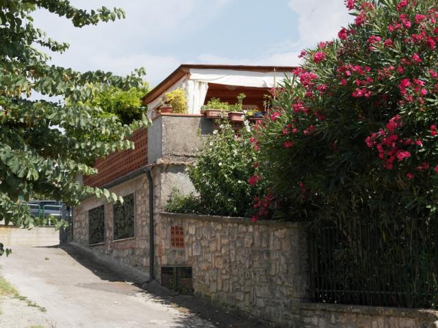 Villa Indipendente in vendita a Bivio Di Ravi, Toscana