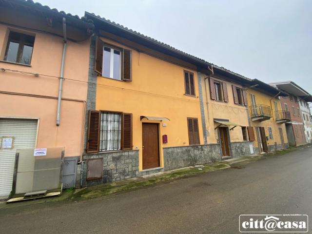 Villa Indipendente in vendita a Piemonte, Vercelli