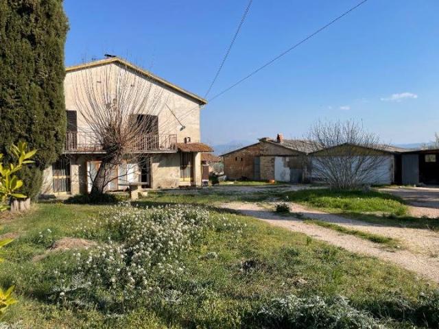 Villa Indipendente in vendita a Montefalco, Umbria