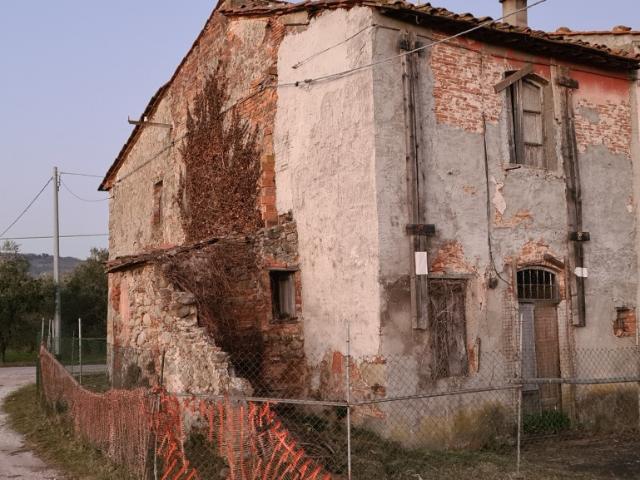 Villa Indipendente in vendita a San Lorenzo a Cerreto, Uzzano E Castello