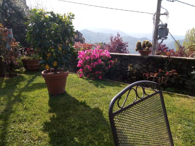 Villa Indipendente in vendita a Uzzano E Castello, Pistoia