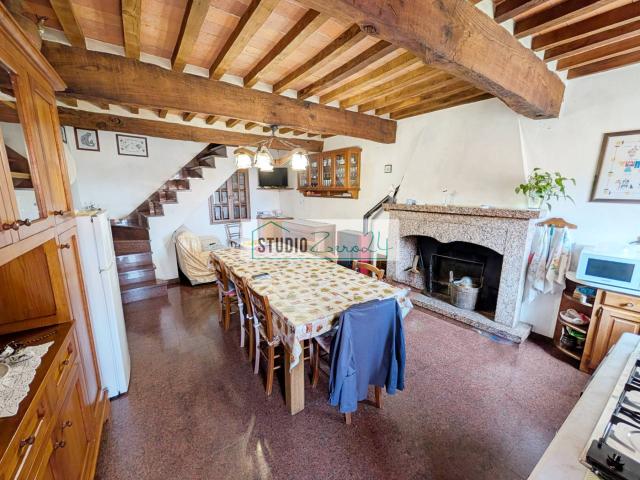 Villa Indipendente in vendita a Tonfano, Toscana