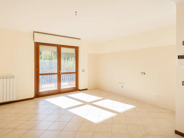 Villa Indipendente in vendita a Finocchio, Roma Capitale