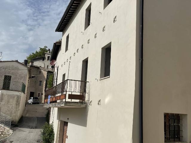 Villa Indipendente in vendita a Sellano, Umbria