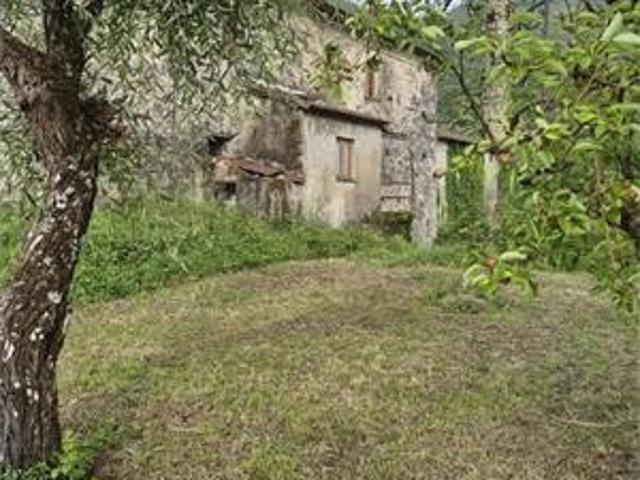 Villa Indipendente in vendita a Ortigaro, Tresana