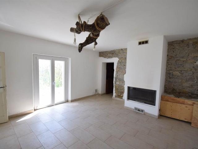 Villa Indipendente in vendita a Gazzola, Reggio Emilia