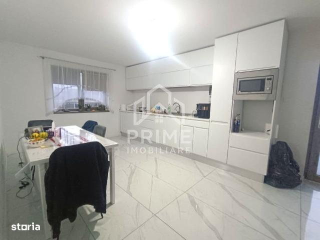 Casă vânzări în Romani