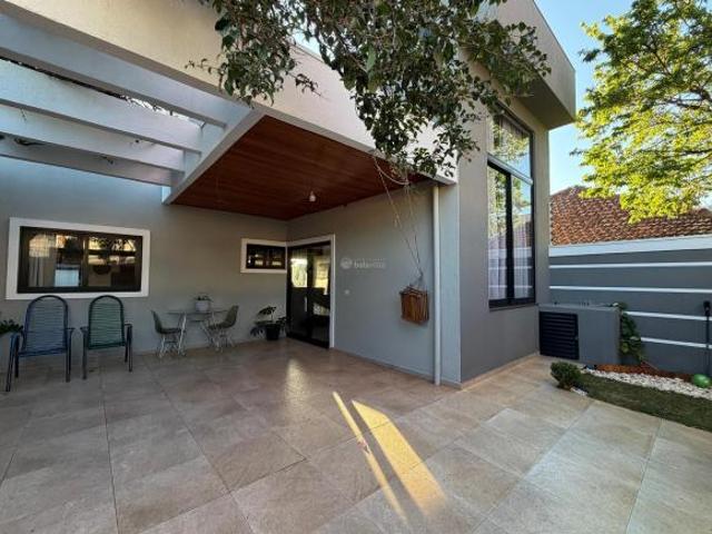 Casa venda em Região Geográfica Imediata de Apucarana, Apucarana