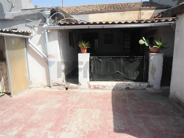 Villa Indipendente in affitto a San Leone, Catania