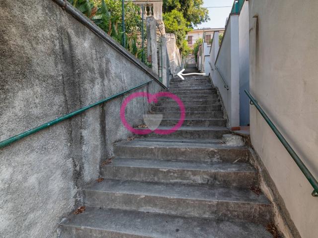 Villa Indipendente in affitto a Varazze, Liguria