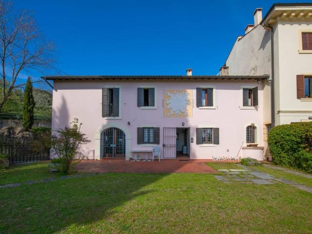 Villa Indipendente in affitto a Centro storico, Brenzone