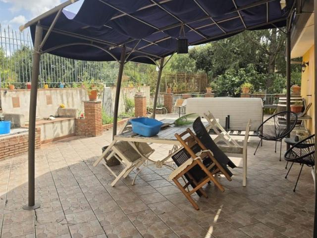 Villa Indipendente in affitto a Borrello, Belpasso