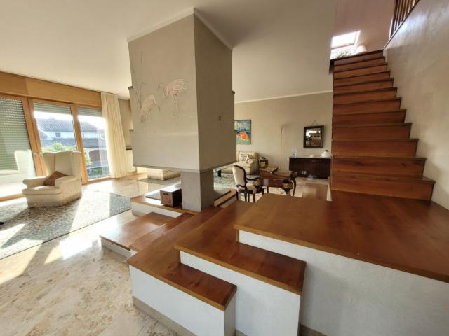 Villa Indipendente in affitto a Campello Sul Clitunno, Umbria