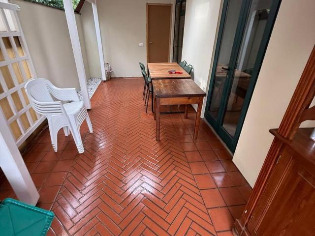 Villa Indipendente in affitto a Marina di Carrara, Carrara