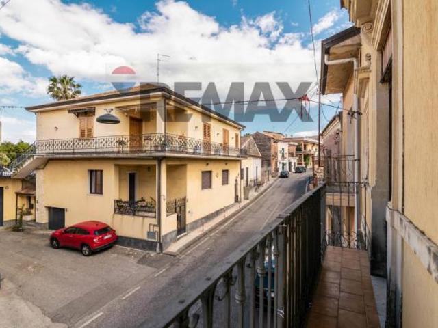 Villa Indipendente in vendita a Aci Bonaccorsi, Sicilia