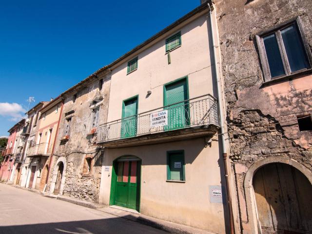 Villa Indipendente in vendita a Cellara, Aiello del Sabato