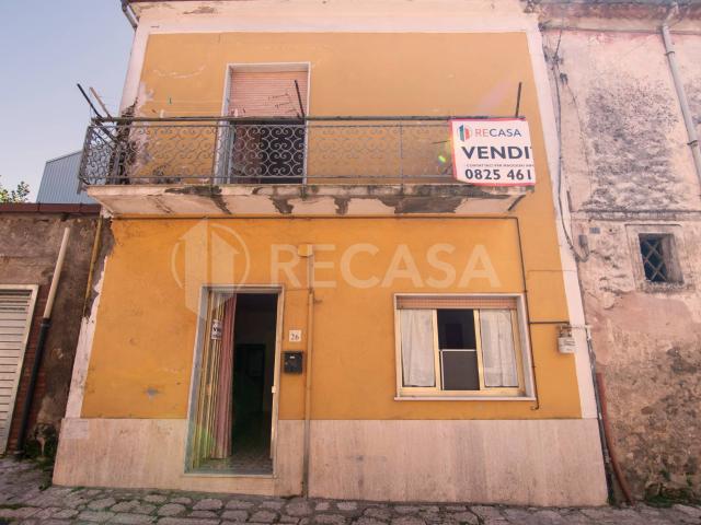 Villa Indipendente in vendita a Aiello Del Sabato, Campania