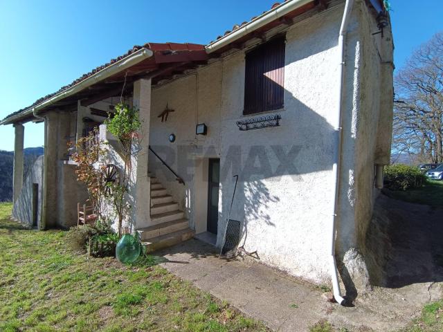 Villa Indipendente in vendita a Altare, Liguria